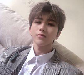 蔡徐坤抖音吃瓜博主视频,揭秘娱乐圈幕后真相